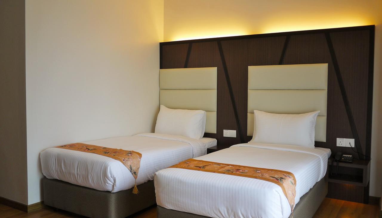 Hotel Grand Baron Taiping Exterior photo